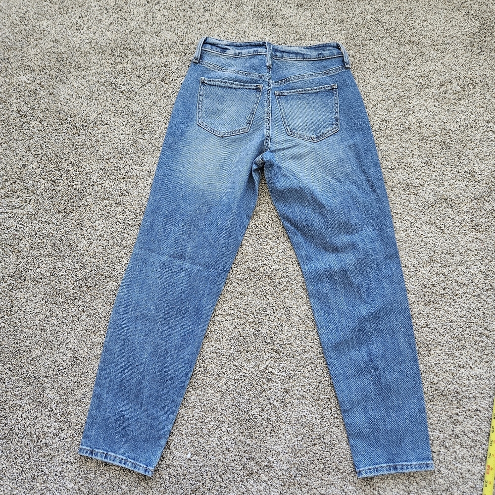 Womens Sz 3 SO Denim High Rise Mom Jeans Stretch Med Wash Distressed NWT - Picture 2 of 8